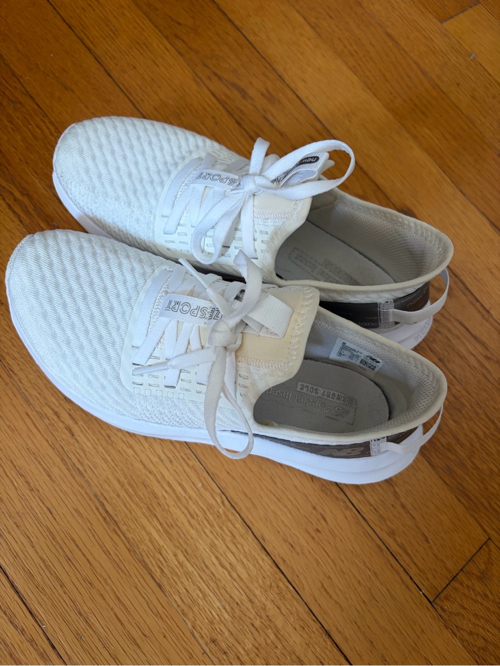 New Balance White Knit Women’s Casual Sneakers